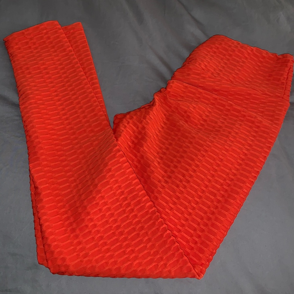 Scrunch bum cellulite free coverage legging